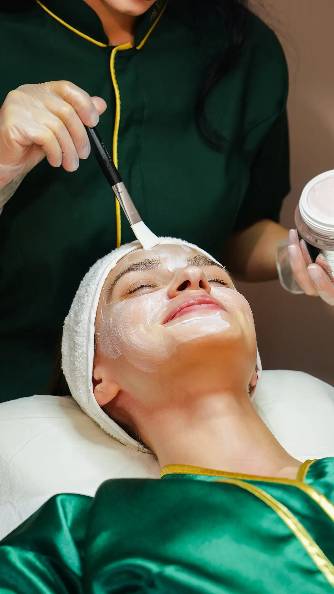 BUZN Beauty profesyonel cilt bakımı